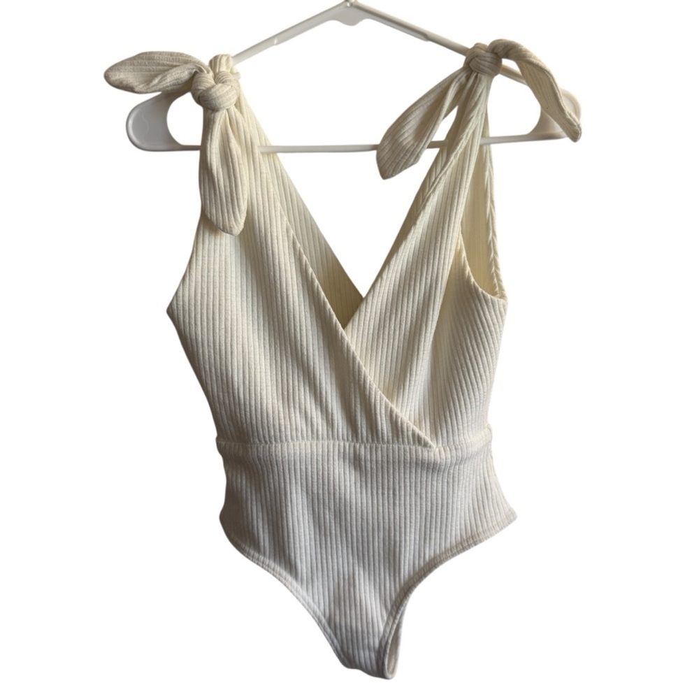 SNDYS Revolve Karla Bodysuit, White, Size XS - Picture 6 of 11